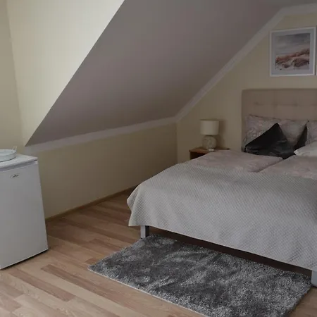 בית הארחה Pensjonat Amor מיילנו