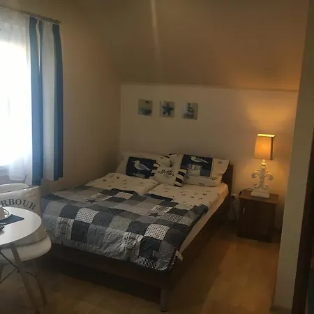 Pensjonat Amor ミエルノ