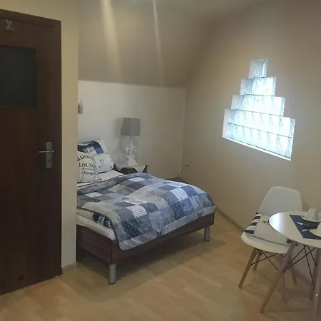 Pensjonat Amor ゲストハウス 3*